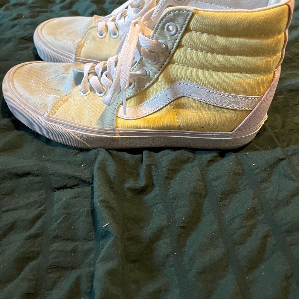Vans women’s   High-Top Sneakers in Yellow